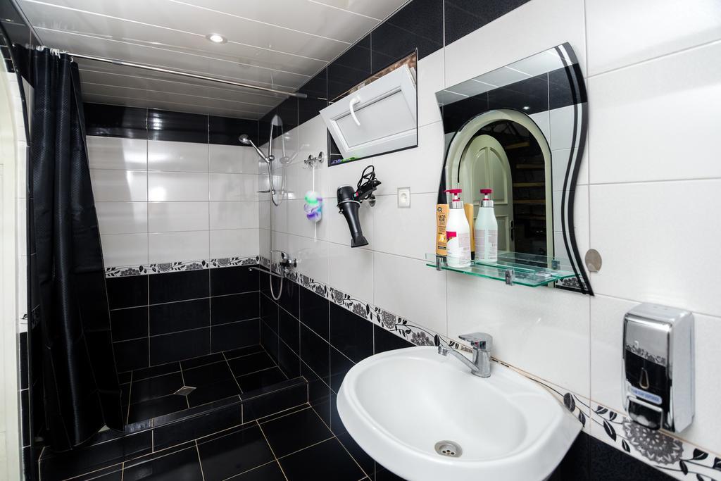 Apartment Lui Tbilisi ภายนอก รูปภาพ